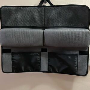 Bathtub pillows new open box.